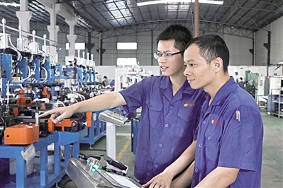 工程師康俊潤 以謙遜求教之心，筑技術傳承之橋